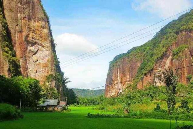 Padang - Harau Valley Wonders Tracking